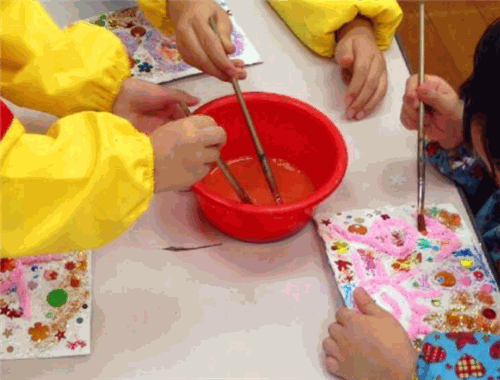 新树苗美术教育